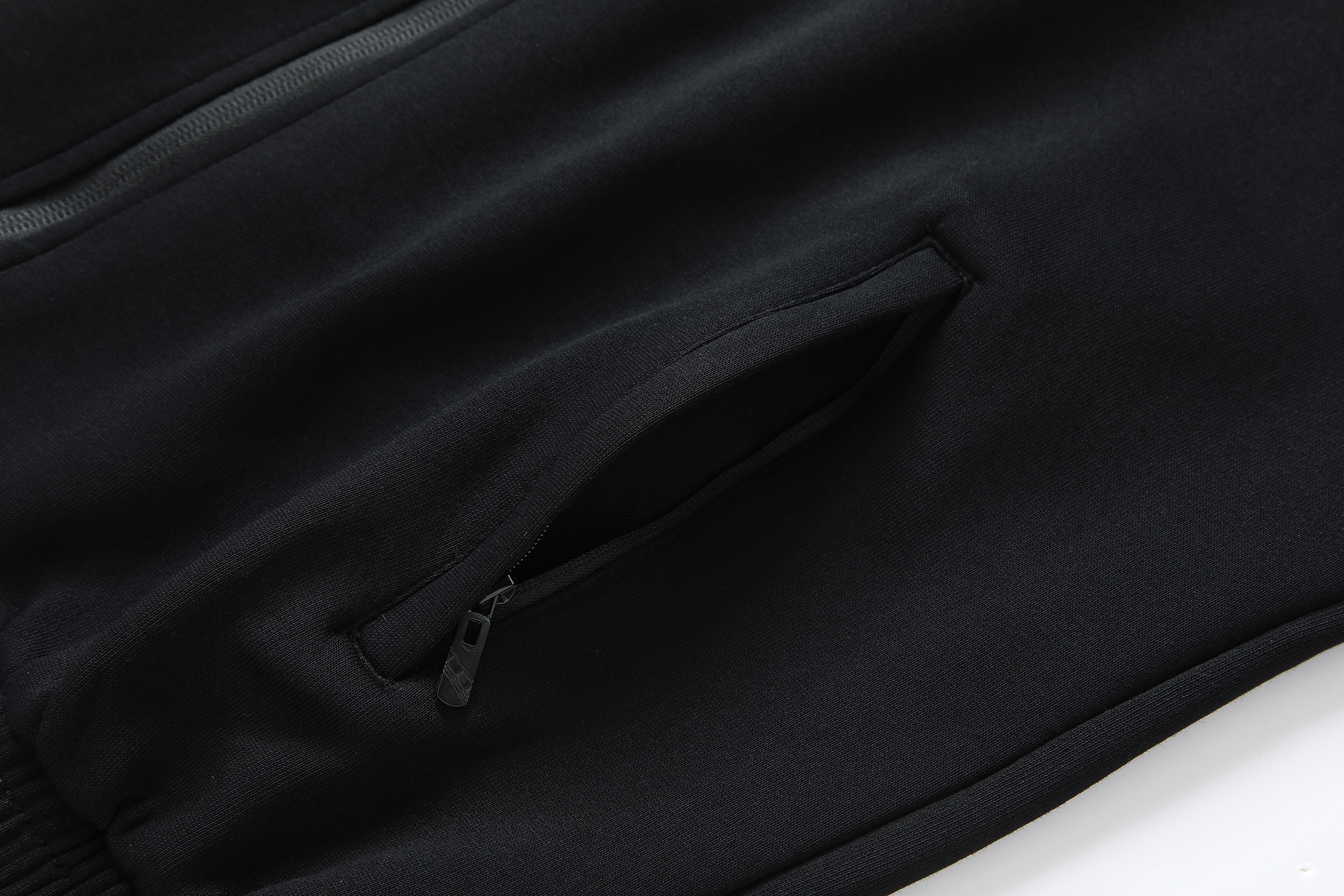 Stand-collar tracksuit · regular construction · Оригинальные данные фабрики