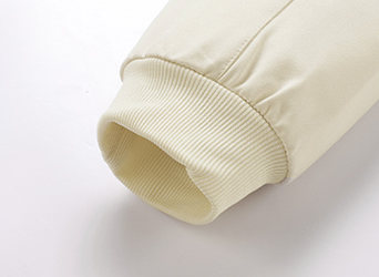 Ensemble sweat-shirt et jogging à empiècements contrastés · Détails d'usine d'origine